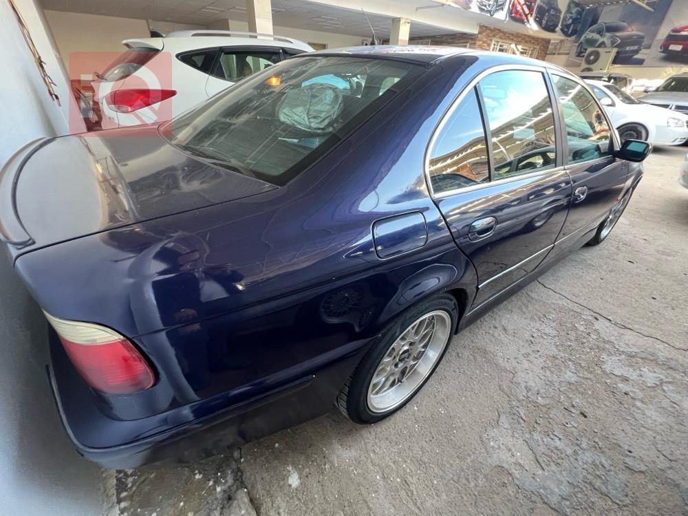 بي ام دبليو الفئة 5